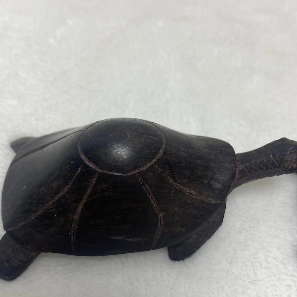 Set of Two Wooden Momma & Baby Turtles Figurines Hand Carved Dark Wood Farm
